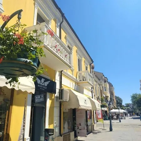 стария Μπουργκάς